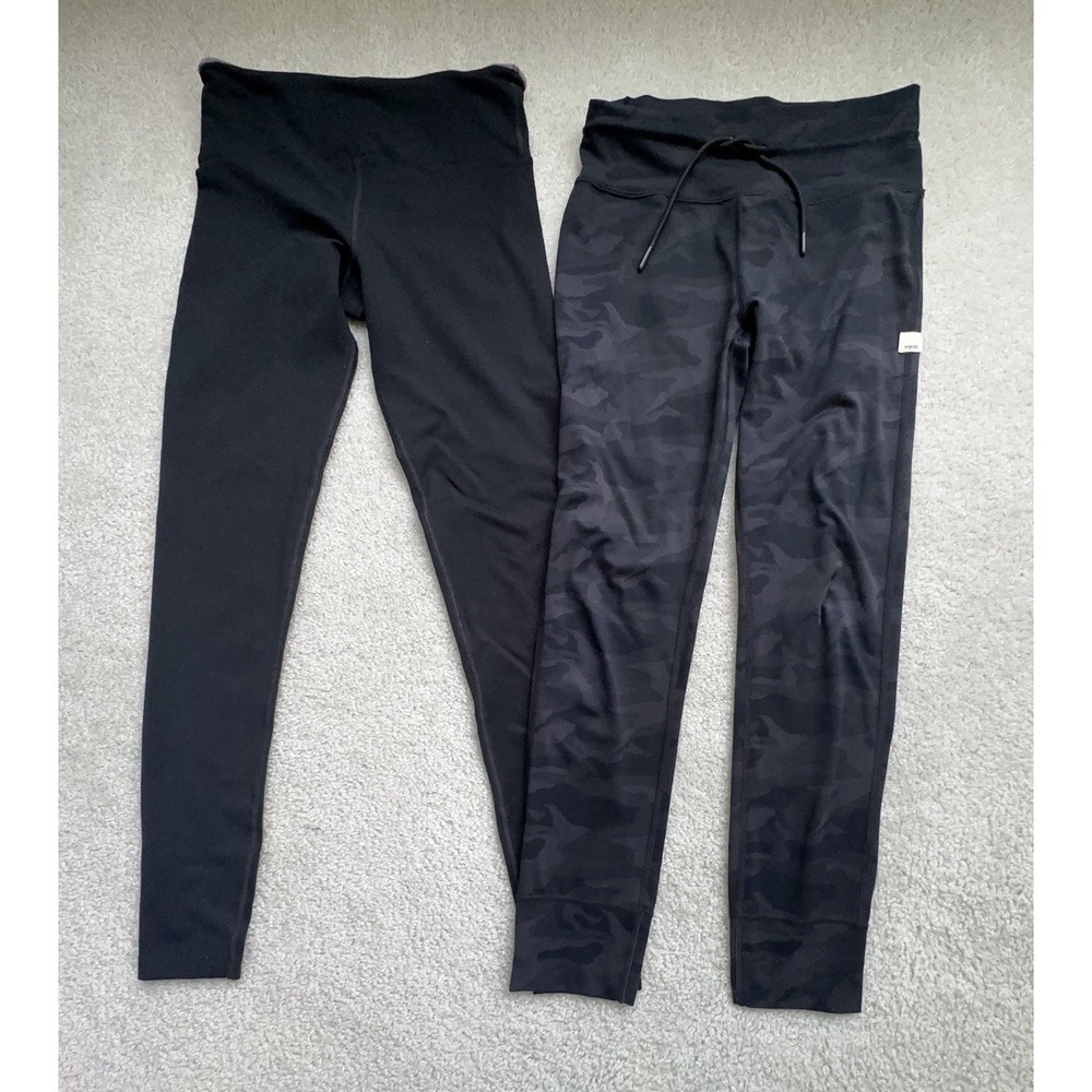 2PC- Vuori Leggings Black/Camo Size S Work Out Performance